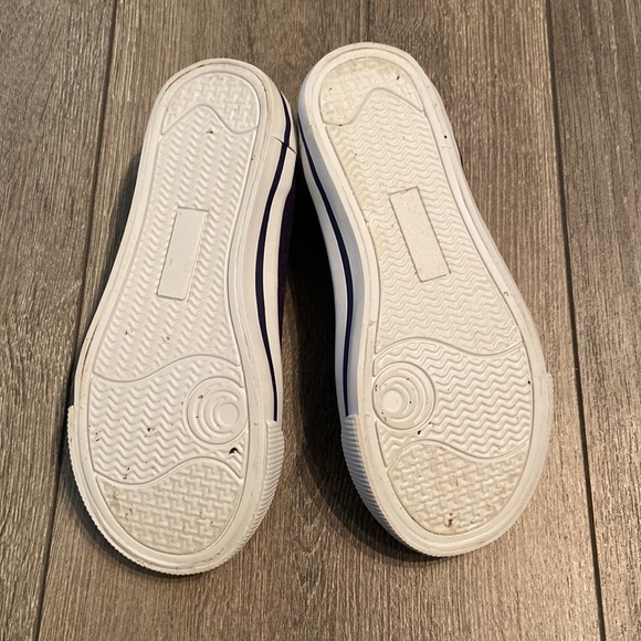 Girls Gymboree slip on shoes. Size: 11 - Picture 5 of 6